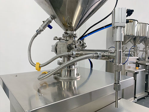 Cosmetic Wax Filling Equipment Cream Jar Bottle Heated Filling Machine With Mixer