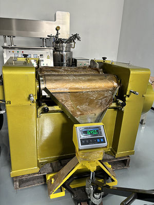 Lipstick Three Roll Grinding Mill Equipment Lipstick Cooling Platform